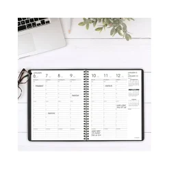 2025 AT-A-GLANCE 7" x 8.75" Calendar Year Weekly Appointment Book, Faux Leather Cover, Black (70-865-05-25)