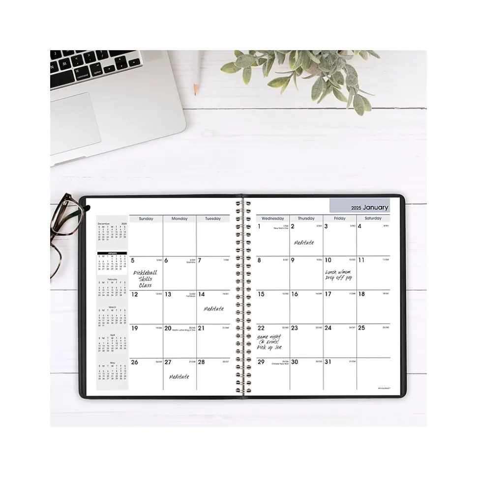 2025 AT-A-GLANCE DayMinder 7" x 8.75" Monthly Planner, Faux Leather Cover, Black (G400-00-25)