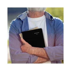 2025 AT-A-GLANCE DayMinder 7