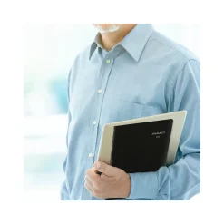 2025 AT-A-GLANCE Recycled 8.25