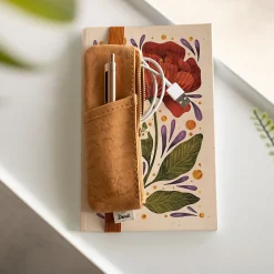 Denik Burgundy Bloom 1-Subject Composition Notebook, College Ruled, Multicolor (NBPOUCHSET1378L)