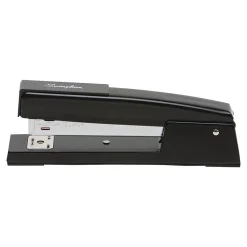 Swingline 747 Classic Desktop Stapler, 20 Sheet Capacity, Black (S7074701G)